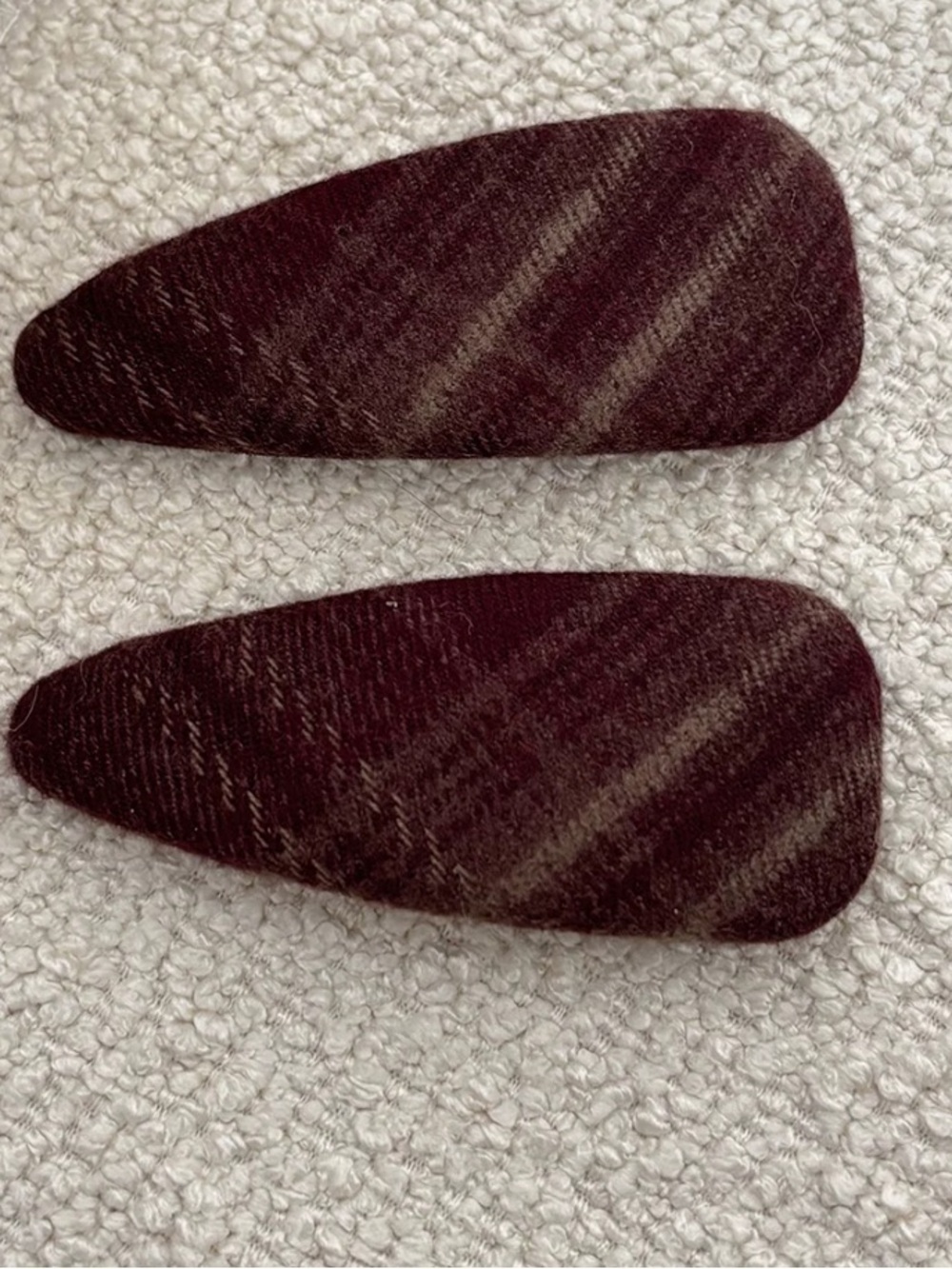 Hair Clips Set - Picture 2 of 4